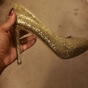 Gold Sequin Heels. Just Fab. SIZE 11